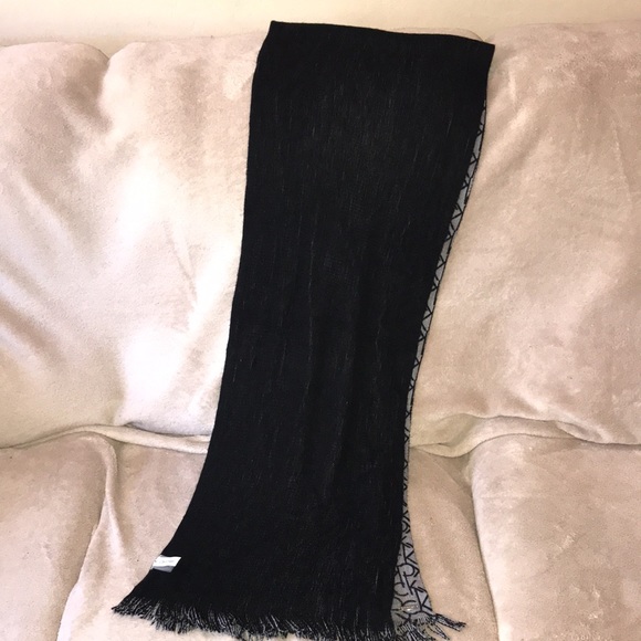 Calvin Klein black and grey CK logo scarf 💕 78” - Picture 5 of 9
